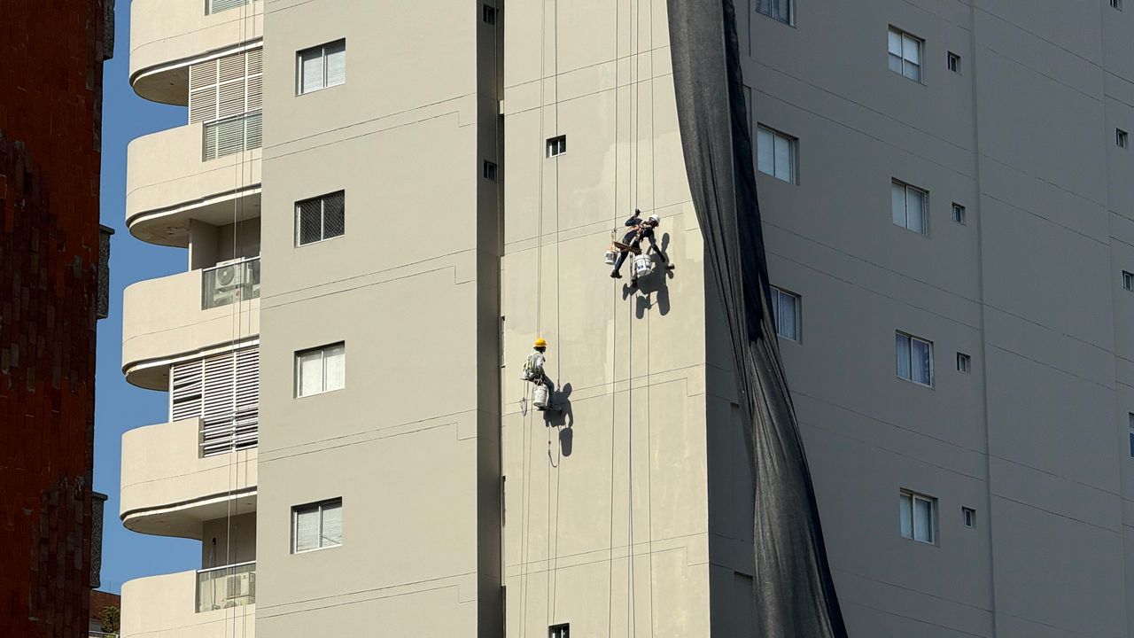 Peinture commerciale extérieure